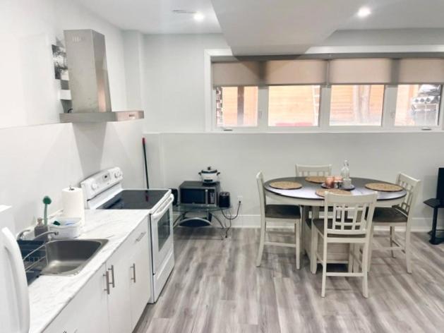 Scarborough New 2-Bedroom Basement Toronto Exterior foto